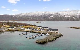 Idyllisk sjøhus på Naurstad
